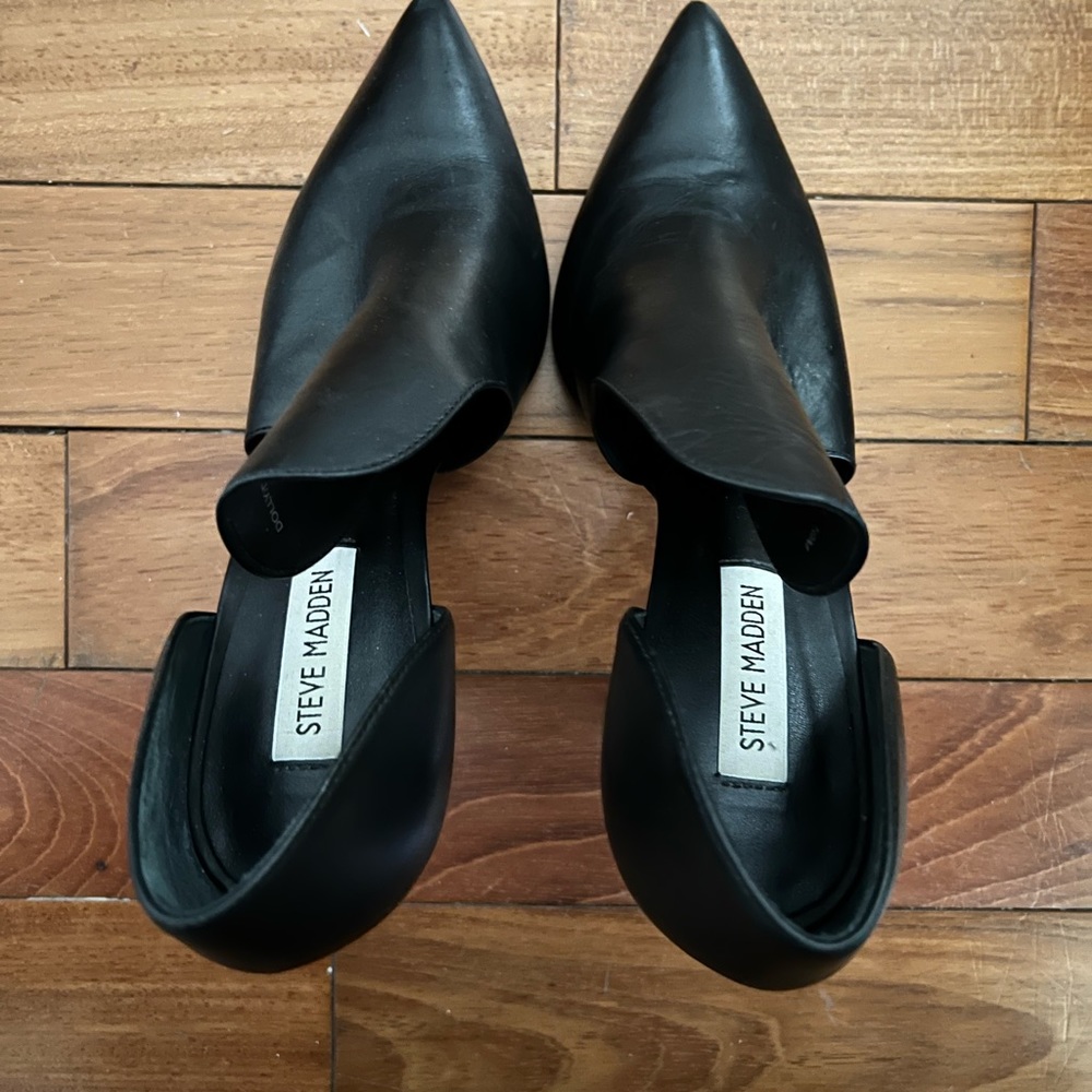 Steve Madden Dolly Doll black leather heel